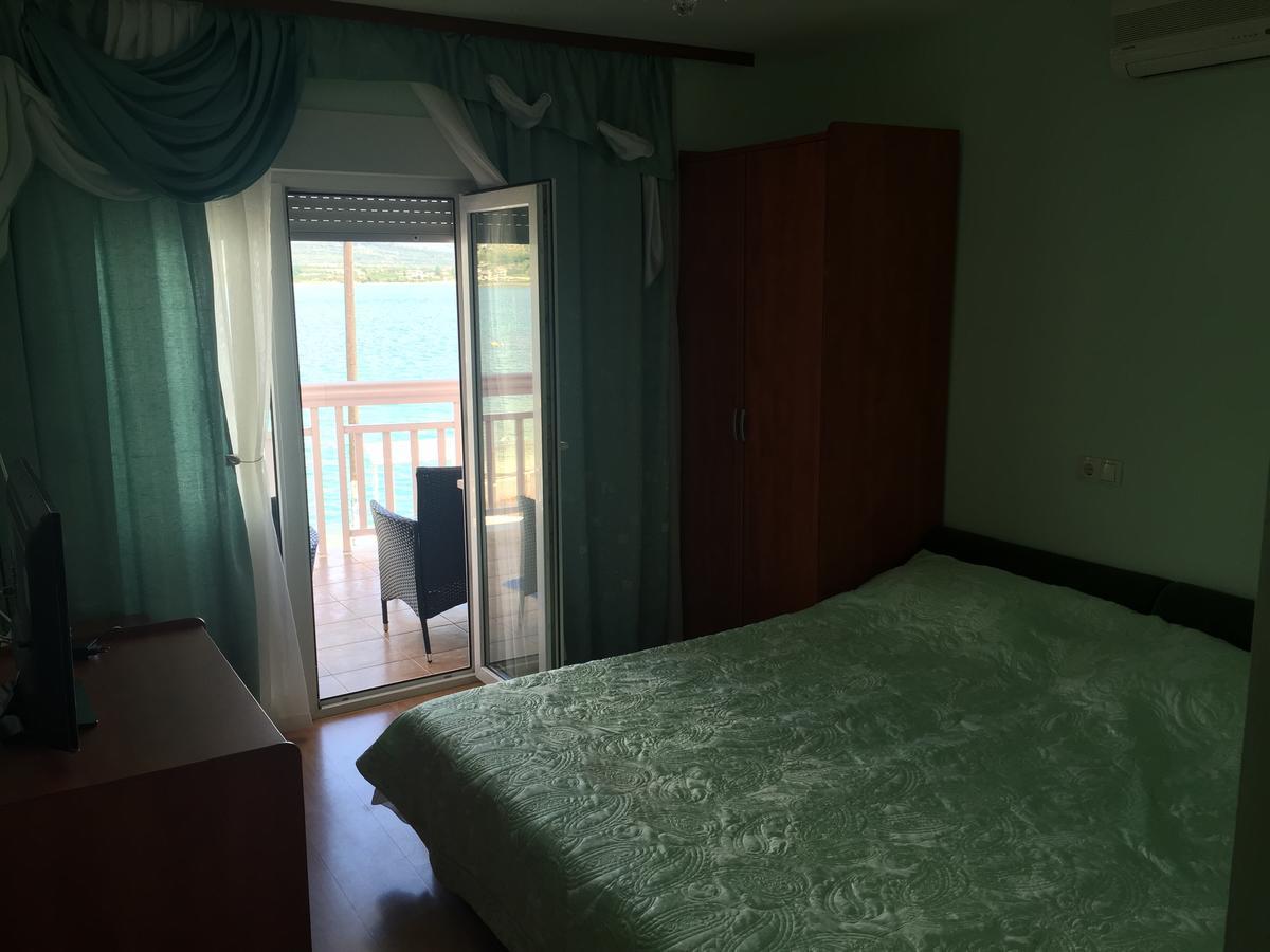 Lilac Apartments Трогир Екстериор снимка